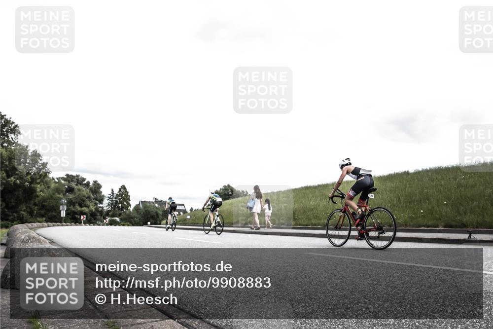 21.06.2026 - 29. Vierlanden-Triathlon H.Heesch http://msf.ph/oto/9908883 21.06.2026 14:51:11 Radfahren  meine-sportfotos.de