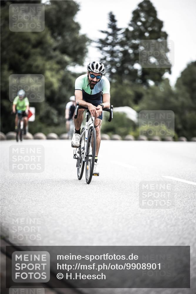 21.06.2026 - 29. Vierlanden-Triathlon H.Heesch http://msf.ph/oto/9908901 21.06.2026 11:52:49 Radfahren 256, 639, 729, 758, 796 meine-sportfotos.de
