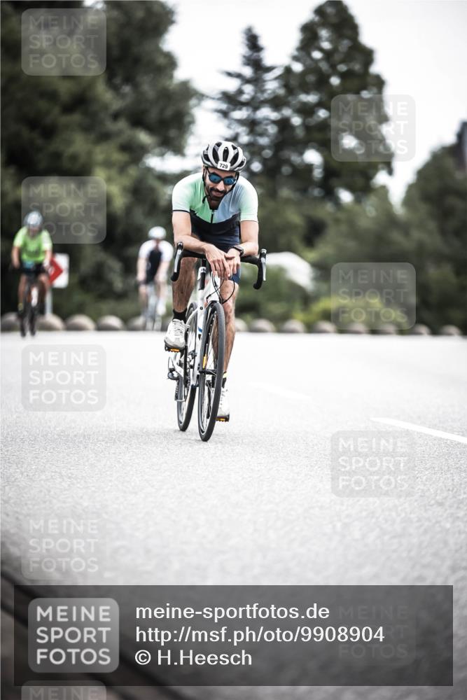 21.06.2026 - 29. Vierlanden-Triathlon H.Heesch http://msf.ph/oto/9908904 21.06.2026 11:52:49 Radfahren 256, 639, 729, 758, 796 meine-sportfotos.de