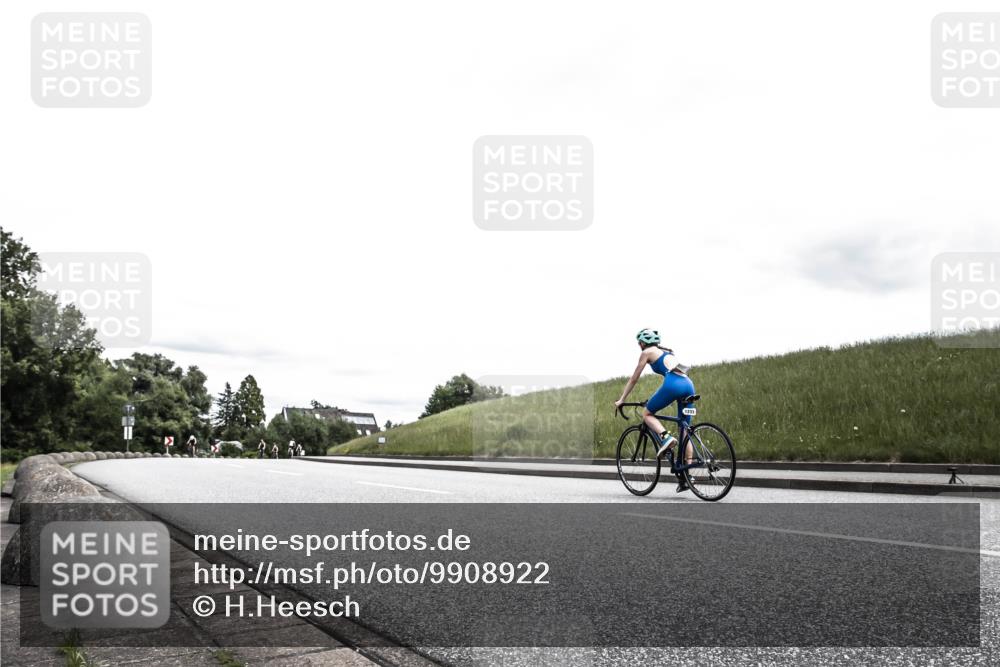 21.06.2026 - 29. Vierlanden-Triathlon H.Heesch http://msf.ph/oto/9908922 21.06.2026 14:52:25 Radfahren  meine-sportfotos.de