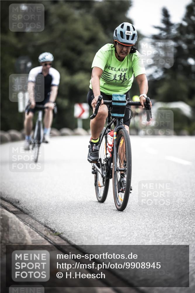 21.06.2026 - 29. Vierlanden-Triathlon H.Heesch http://msf.ph/oto/9908945 21.06.2026 11:52:53 Radfahren 256, 729, 758, 760, 796, 802 meine-sportfotos.de