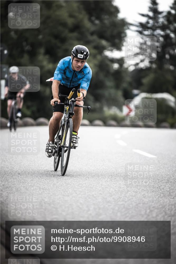 21.06.2026 - 29. Vierlanden-Triathlon H.Heesch http://msf.ph/oto/9908946 21.06.2026 09:26:51 Radfahren 90, 108, 230 meine-sportfotos.de