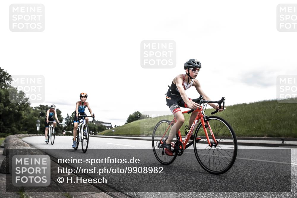 21.06.2026 - 29. Vierlanden-Triathlon H.Heesch http://msf.ph/oto/9908982 21.06.2026 14:52:52 Radfahren  meine-sportfotos.de