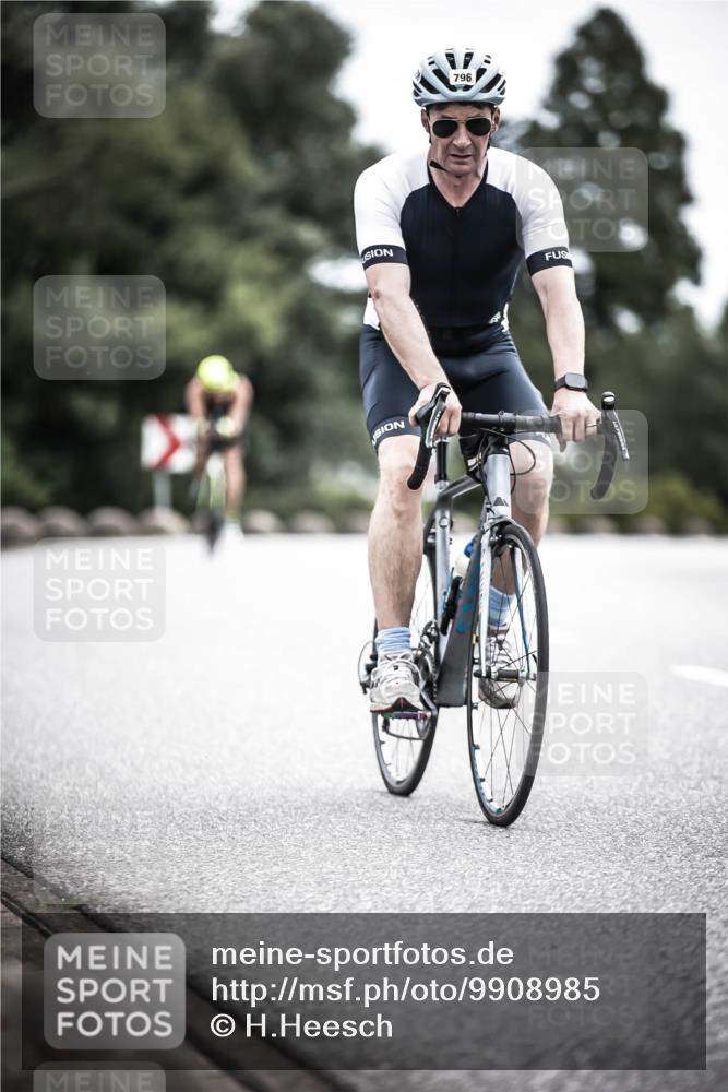 21.06.2026 - 29. Vierlanden-Triathlon H.Heesch http://msf.ph/oto/9908985 21.06.2026 11:52:55 Radfahren 256, 758, 760, 796, 802 meine-sportfotos.de