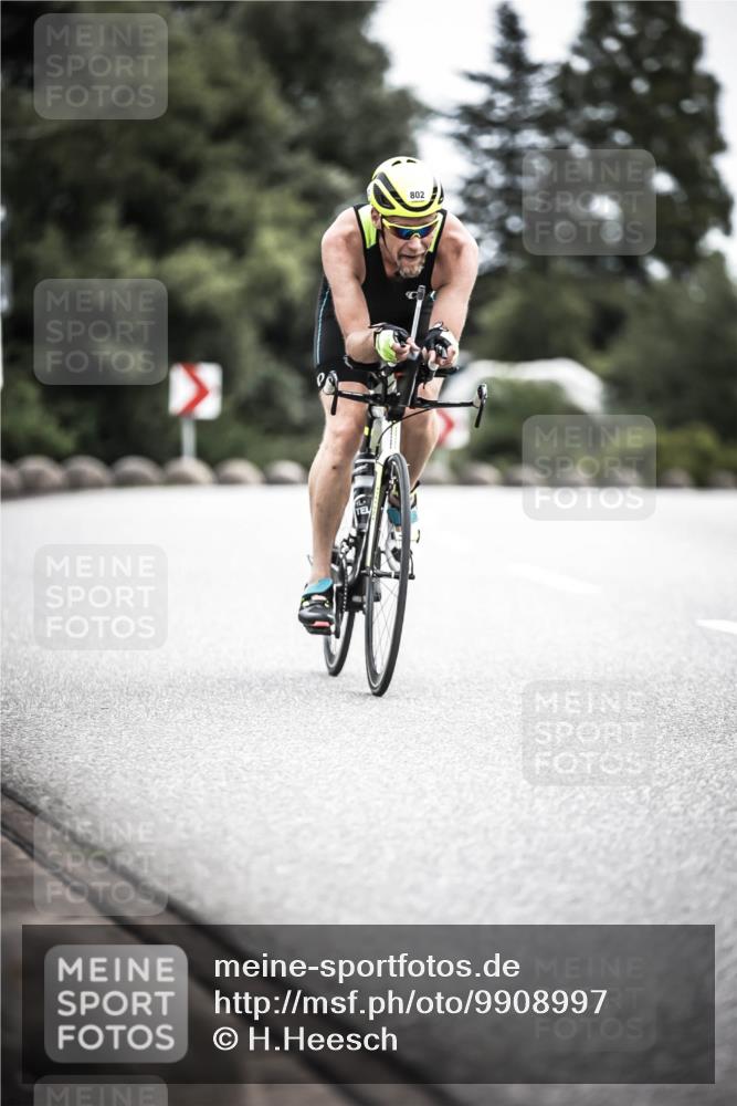 21.06.2026 - 29. Vierlanden-Triathlon H.Heesch http://msf.ph/oto/9908997 21.06.2026 11:52:57 Radfahren 256, 758, 760, 796, 802 meine-sportfotos.de