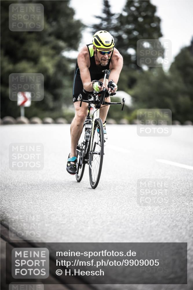21.06.2026 - 29. Vierlanden-Triathlon H.Heesch http://msf.ph/oto/9909005 21.06.2026 11:52:57 Radfahren 256, 758, 760, 796, 802 meine-sportfotos.de