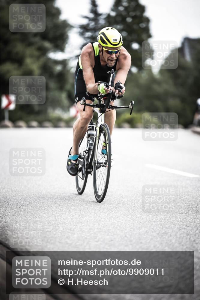 21.06.2026 - 29. Vierlanden-Triathlon H.Heesch http://msf.ph/oto/9909011 21.06.2026 11:52:58 Radfahren 256, 760, 796, 802 meine-sportfotos.de