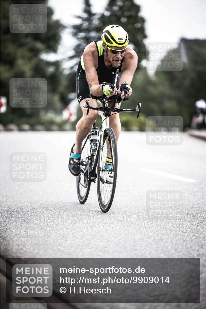 21.06.2026 - 29. Vierlanden-Triathlon H.Heesch http://msf.ph/oto/9909014 21.06.2026 11:52:58 Radfahren 256, 760, 796, 802 meine-sportfotos.de