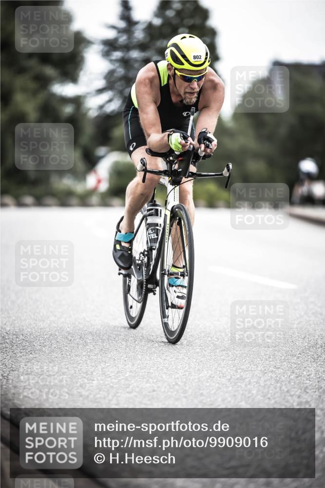 21.06.2026 - 29. Vierlanden-Triathlon H.Heesch http://msf.ph/oto/9909016 21.06.2026 11:52:58 Radfahren 256, 760, 796, 802 meine-sportfotos.de