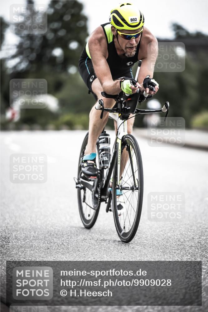 21.06.2026 - 29. Vierlanden-Triathlon H.Heesch http://msf.ph/oto/9909028 21.06.2026 11:52:58 Radfahren 256, 760, 796, 802 meine-sportfotos.de