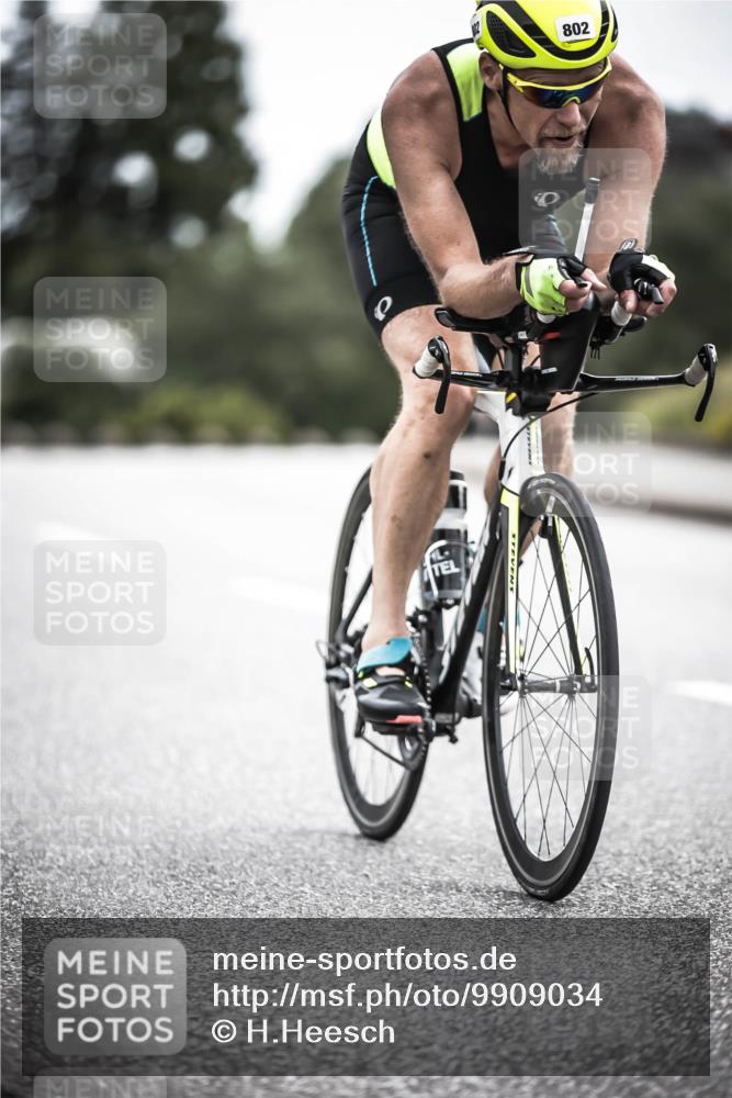 21.06.2026 - 29. Vierlanden-Triathlon H.Heesch http://msf.ph/oto/9909034 21.06.2026 11:52:58 Radfahren 256, 760, 796, 802 meine-sportfotos.de