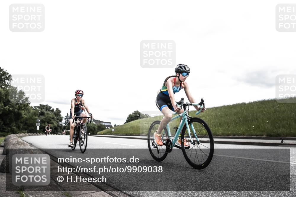 21.06.2026 - 29. Vierlanden-Triathlon H.Heesch http://msf.ph/oto/9909038 21.06.2026 14:53:29 Radfahren  meine-sportfotos.de