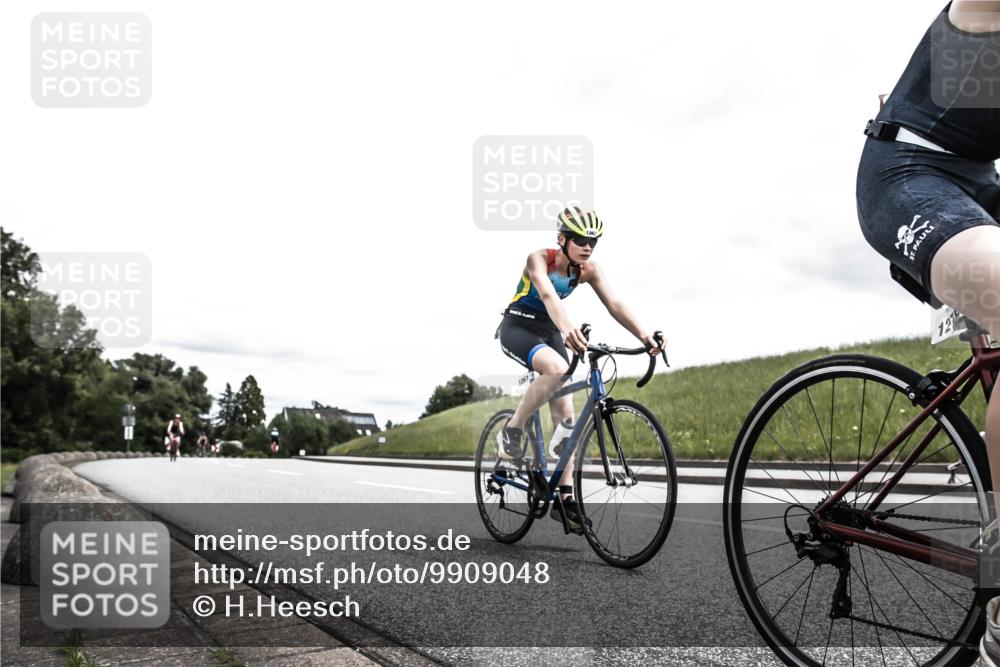 21.06.2026 - 29. Vierlanden-Triathlon H.Heesch http://msf.ph/oto/9909048 21.06.2026 14:53:29 Radfahren  meine-sportfotos.de
