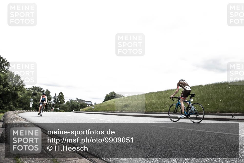 21.06.2026 - 29. Vierlanden-Triathlon H.Heesch http://msf.ph/oto/9909051 21.06.2026 14:53:35 Radfahren  meine-sportfotos.de