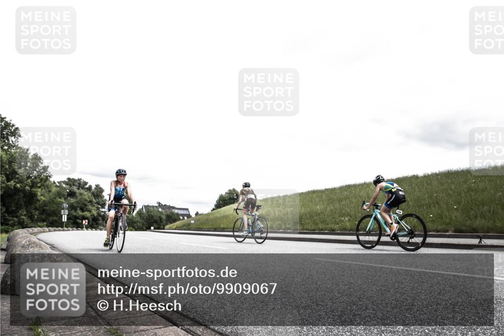 21.06.2026 - 29. Vierlanden-Triathlon H.Heesch http://msf.ph/oto/9909067 21.06.2026 14:53:35 Radfahren  meine-sportfotos.de