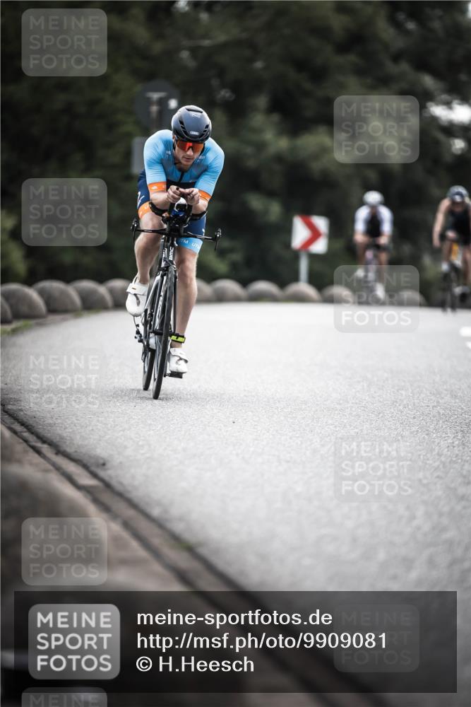 21.06.2026 - 29. Vierlanden-Triathlon H.Heesch http://msf.ph/oto/9909081 21.06.2026 09:27:19 Radfahren 27, 43, 56, 86, 103, 139, 157, 179 meine-sportfotos.de
