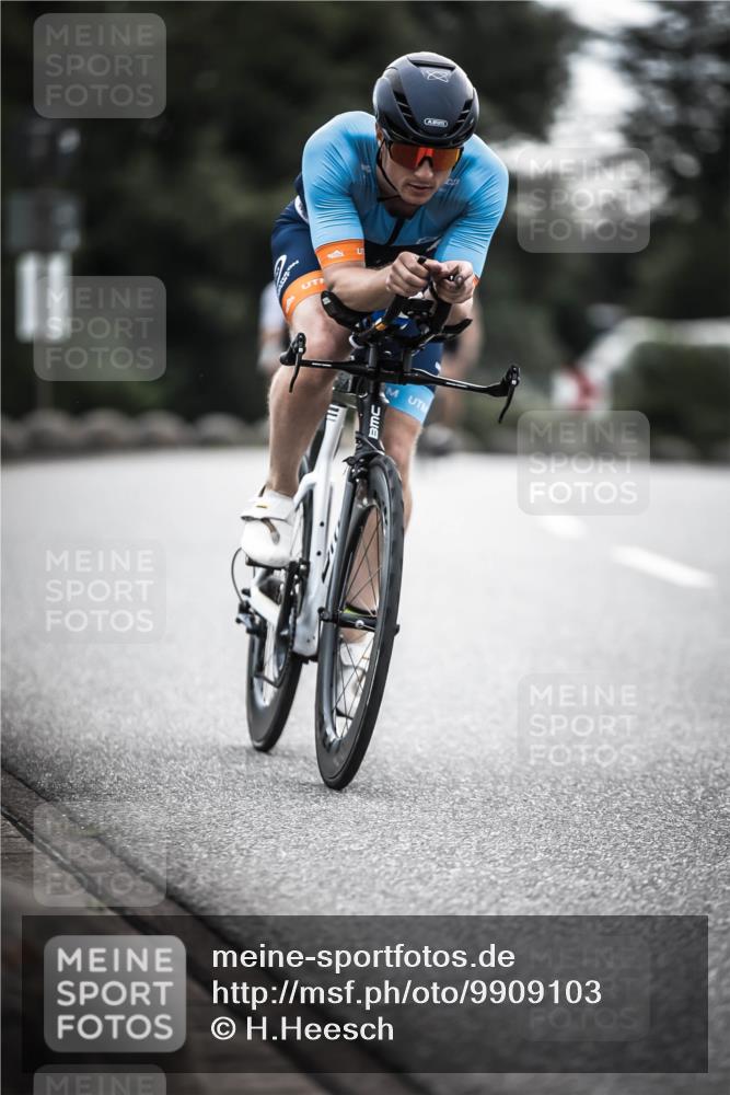 21.06.2026 - 29. Vierlanden-Triathlon H.Heesch http://msf.ph/oto/9909103 21.06.2026 09:27:19 Radfahren 27, 43, 56, 86, 103, 139, 157, 179 meine-sportfotos.de