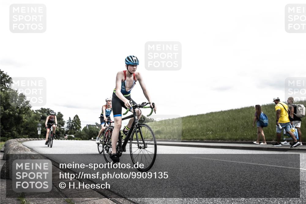 21.06.2026 - 29. Vierlanden-Triathlon H.Heesch http://msf.ph/oto/9909135 21.06.2026 14:55:32 Radfahren  meine-sportfotos.de