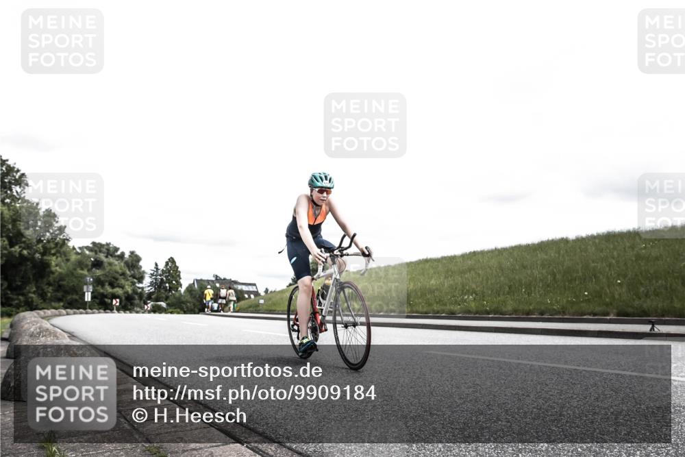 21.06.2026 - 29. Vierlanden-Triathlon H.Heesch http://msf.ph/oto/9909184 21.06.2026 14:56:00 Radfahren  meine-sportfotos.de