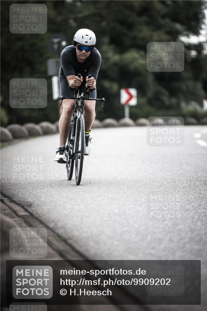 21.06.2026 - 29. Vierlanden-Triathlon H.Heesch http://msf.ph/oto/9909202 21.06.2026 09:27:55 Radfahren 83, 99, 161, 219 meine-sportfotos.de