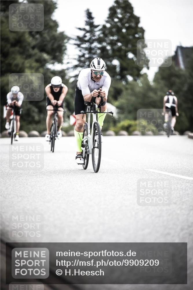 21.06.2026 - 29. Vierlanden-Triathlon H.Heesch http://msf.ph/oto/9909209 21.06.2026 11:53:34 Radfahren 133, 289, 720, 761, 779, 783, 813, 821, 844 meine-sportfotos.de