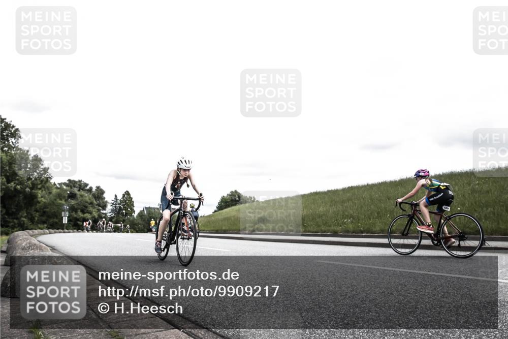 21.06.2026 - 29. Vierlanden-Triathlon H.Heesch http://msf.ph/oto/9909217 21.06.2026 14:56:21 Radfahren 1328 meine-sportfotos.de