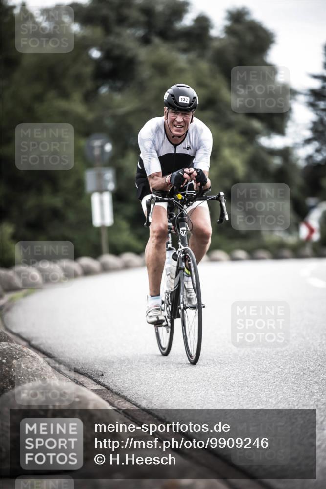 21.06.2026 - 29. Vierlanden-Triathlon H.Heesch http://msf.ph/oto/9909246 21.06.2026 11:53:37 Radfahren 133, 289, 720, 737, 761, 779, 813, 821, 844 meine-sportfotos.de