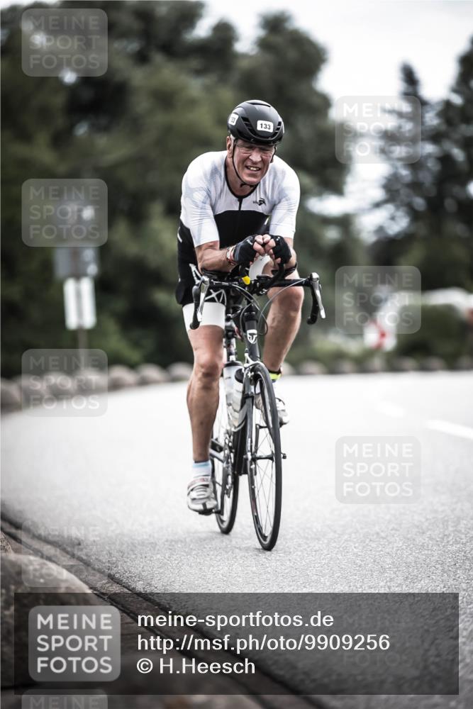 21.06.2026 - 29. Vierlanden-Triathlon H.Heesch http://msf.ph/oto/9909256 21.06.2026 11:53:37 Radfahren 133, 289, 720, 737, 761, 779, 813, 821, 844 meine-sportfotos.de