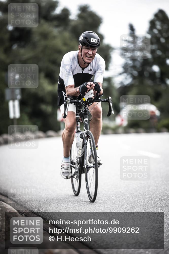 21.06.2026 - 29. Vierlanden-Triathlon H.Heesch http://msf.ph/oto/9909262 21.06.2026 11:53:37 Radfahren 133, 289, 720, 737, 761, 779, 813, 821, 844 meine-sportfotos.de