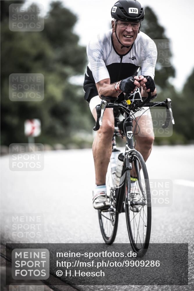 21.06.2026 - 29. Vierlanden-Triathlon H.Heesch http://msf.ph/oto/9909286 21.06.2026 11:53:38 Radfahren 133, 289, 720, 737, 761, 779, 813, 821, 844 meine-sportfotos.de