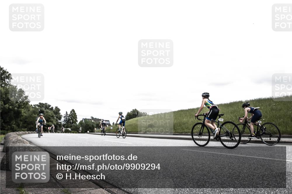 21.06.2026 - 29. Vierlanden-Triathlon H.Heesch http://msf.ph/oto/9909294 21.06.2026 14:56:37 Radfahren 1324 meine-sportfotos.de