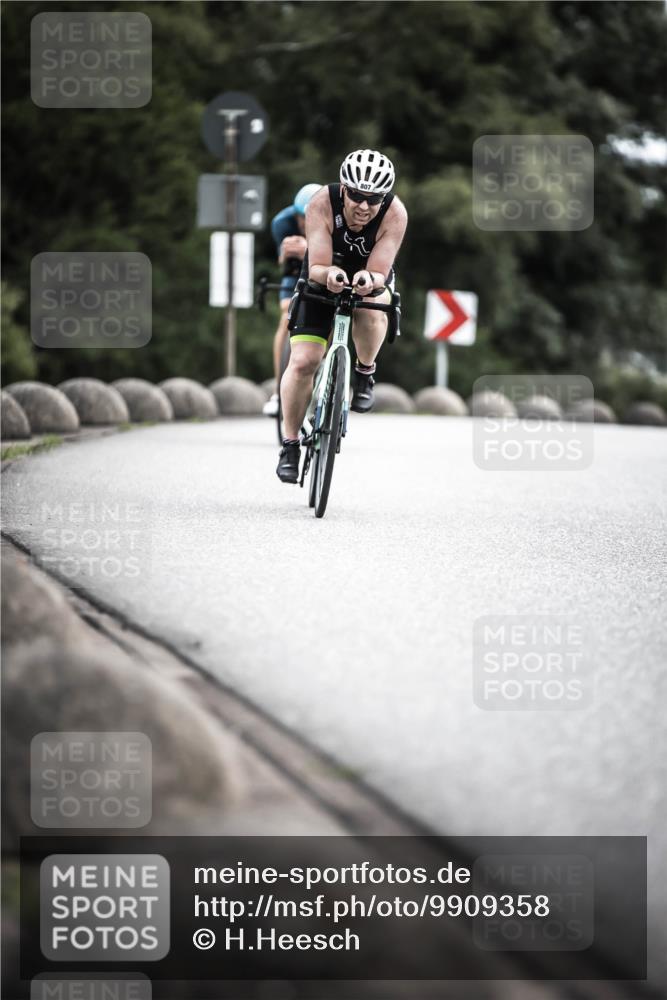 21.06.2026 - 29. Vierlanden-Triathlon H.Heesch http://msf.ph/oto/9909358 21.06.2026 11:54:13 Radfahren 91, 798, 807, 892 meine-sportfotos.de