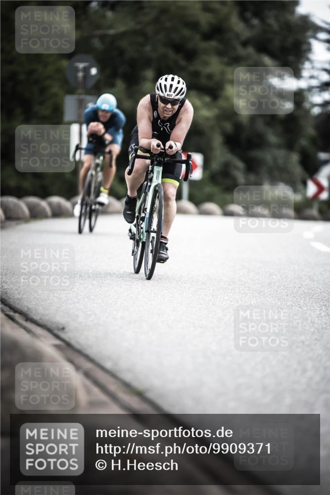 21.06.2026 - 29. Vierlanden-Triathlon H.Heesch http://msf.ph/oto/9909371 21.06.2026 11:54:13 Radfahren 91, 798, 807, 892 meine-sportfotos.de