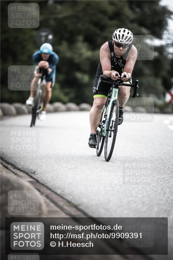 21.06.2026 - 29. Vierlanden-Triathlon H.Heesch http://msf.ph/oto/9909391 21.06.2026 11:54:14 Radfahren 91, 266, 798, 807, 892 meine-sportfotos.de