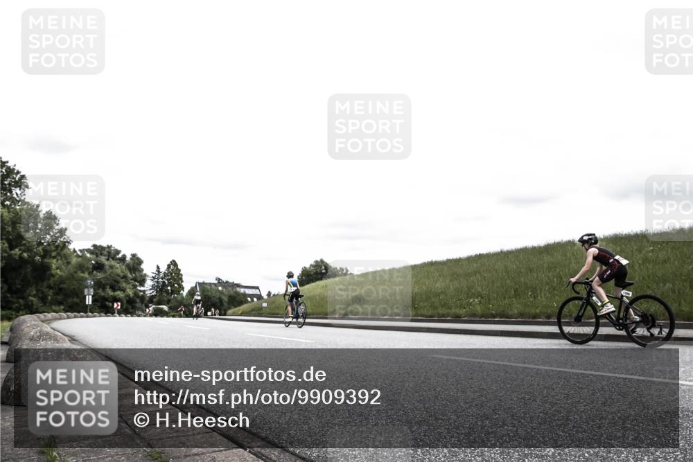 21.06.2026 - 29. Vierlanden-Triathlon H.Heesch http://msf.ph/oto/9909392 21.06.2026 14:56:54 Radfahren  meine-sportfotos.de