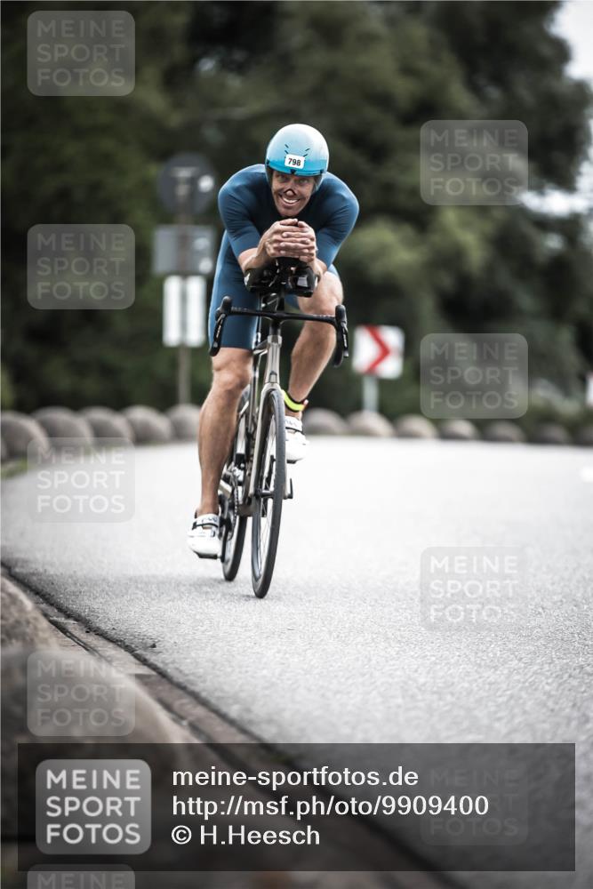 21.06.2026 - 29. Vierlanden-Triathlon H.Heesch http://msf.ph/oto/9909400 21.06.2026 11:54:15 Radfahren 91, 266, 798, 807, 892 meine-sportfotos.de