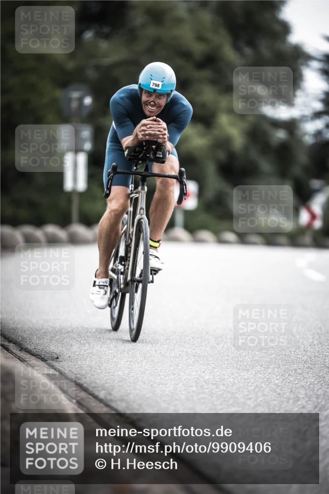 21.06.2026 - 29. Vierlanden-Triathlon H.Heesch http://msf.ph/oto/9909406 21.06.2026 11:54:15 Radfahren 91, 266, 798, 807, 892 meine-sportfotos.de