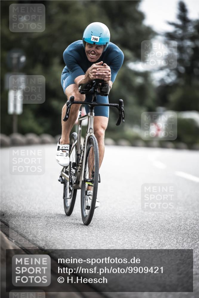 21.06.2026 - 29. Vierlanden-Triathlon H.Heesch http://msf.ph/oto/9909421 21.06.2026 11:54:15 Radfahren 91, 266, 798, 807, 892 meine-sportfotos.de