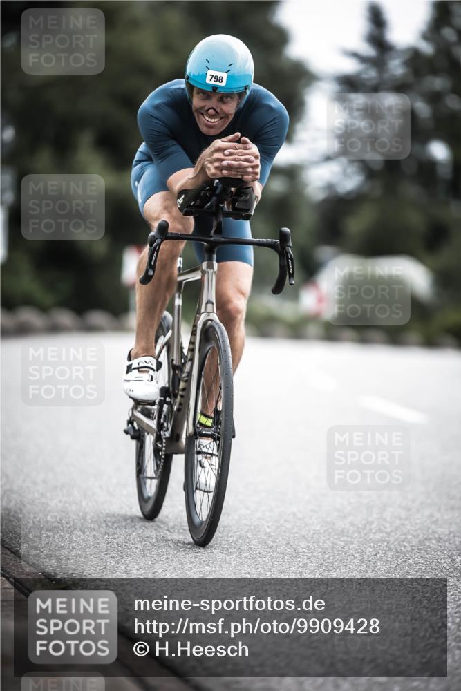 21.06.2026 - 29. Vierlanden-Triathlon H.Heesch http://msf.ph/oto/9909428 21.06.2026 11:54:15 Radfahren 91, 266, 798, 807, 892 meine-sportfotos.de
