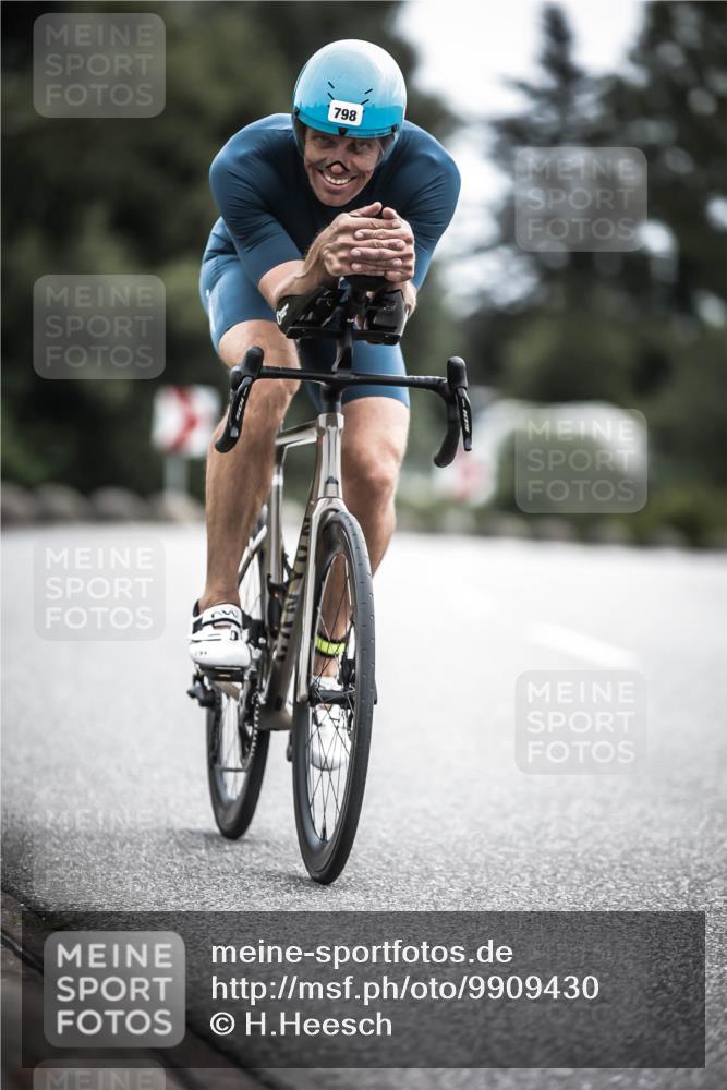 21.06.2026 - 29. Vierlanden-Triathlon H.Heesch http://msf.ph/oto/9909430 21.06.2026 11:54:15 Radfahren 91, 266, 798, 807, 892 meine-sportfotos.de