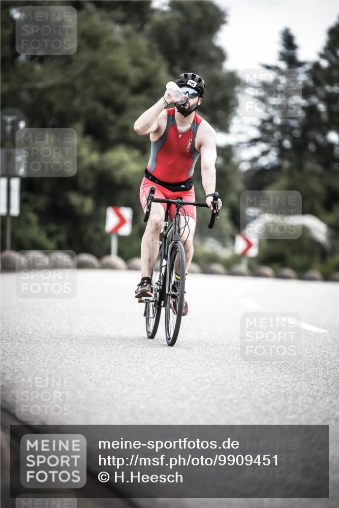 21.06.2026 - 29. Vierlanden-Triathlon H.Heesch http://msf.ph/oto/9909451 21.06.2026 11:54:26 Radfahren 705 meine-sportfotos.de
