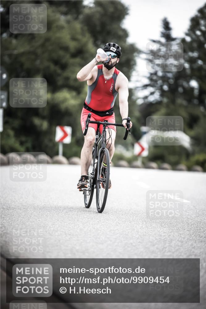 21.06.2026 - 29. Vierlanden-Triathlon H.Heesch http://msf.ph/oto/9909454 21.06.2026 11:54:26 Radfahren 705 meine-sportfotos.de
