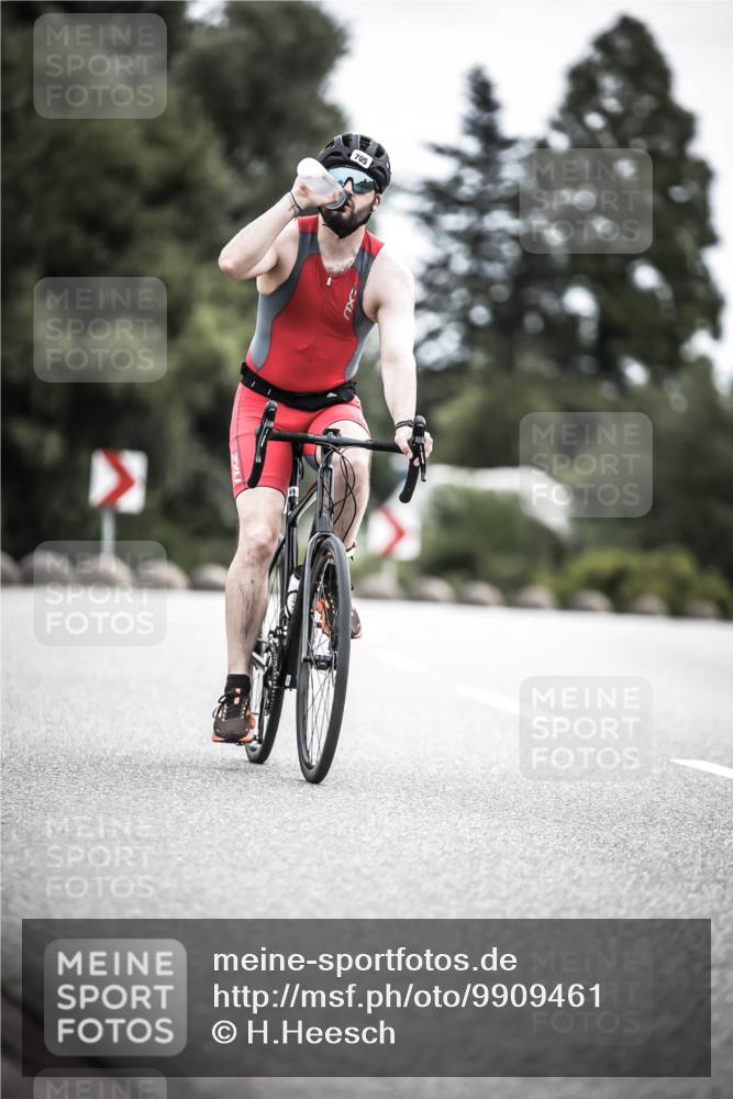 21.06.2026 - 29. Vierlanden-Triathlon H.Heesch http://msf.ph/oto/9909461 21.06.2026 11:54:26 Radfahren 705 meine-sportfotos.de