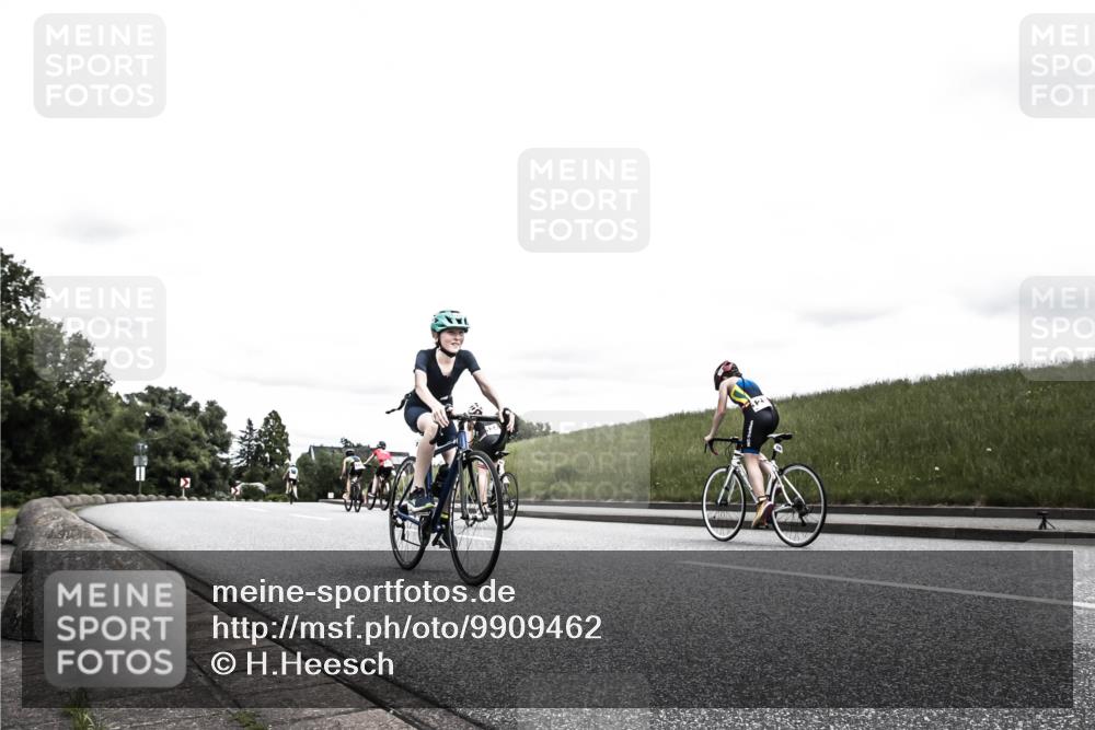 21.06.2026 - 29. Vierlanden-Triathlon H.Heesch http://msf.ph/oto/9909462 21.06.2026 14:57:18 Radfahren  meine-sportfotos.de