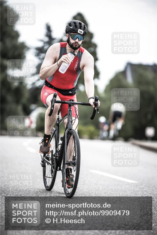 21.06.2026 - 29. Vierlanden-Triathlon H.Heesch http://msf.ph/oto/9909479 21.06.2026 11:54:27 Radfahren 705 meine-sportfotos.de