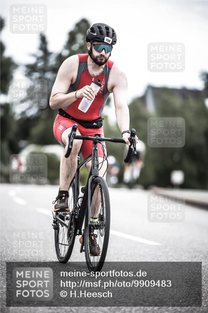 21.06.2026 - 29. Vierlanden-Triathlon H.Heesch http://msf.ph/oto/9909483 21.06.2026 11:54:27 Radfahren 705 meine-sportfotos.de