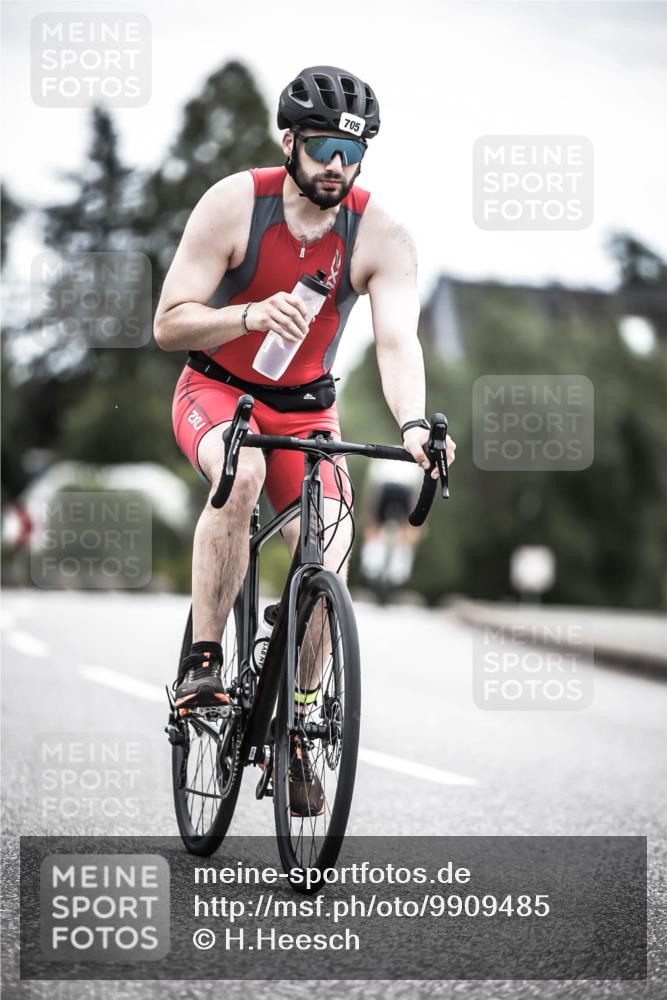 21.06.2026 - 29. Vierlanden-Triathlon H.Heesch http://msf.ph/oto/9909485 21.06.2026 11:54:27 Radfahren 705 meine-sportfotos.de