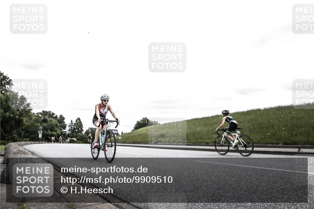 21.06.2026 - 29. Vierlanden-Triathlon H.Heesch http://msf.ph/oto/9909510 21.06.2026 14:58:09 Radfahren  meine-sportfotos.de