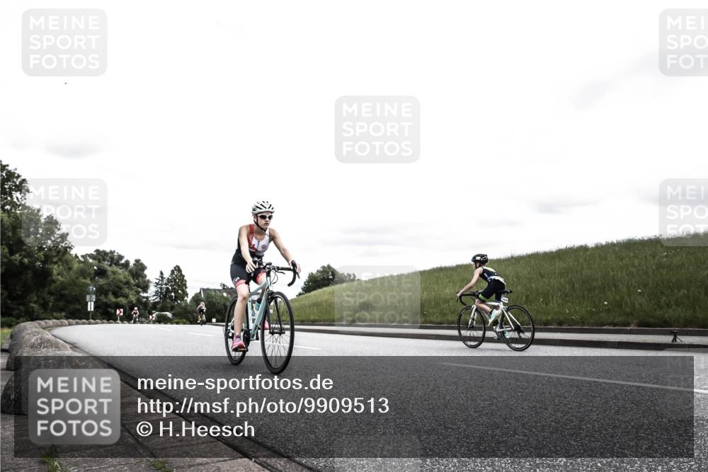 21.06.2026 - 29. Vierlanden-Triathlon H.Heesch http://msf.ph/oto/9909513 21.06.2026 14:58:09 Radfahren  meine-sportfotos.de