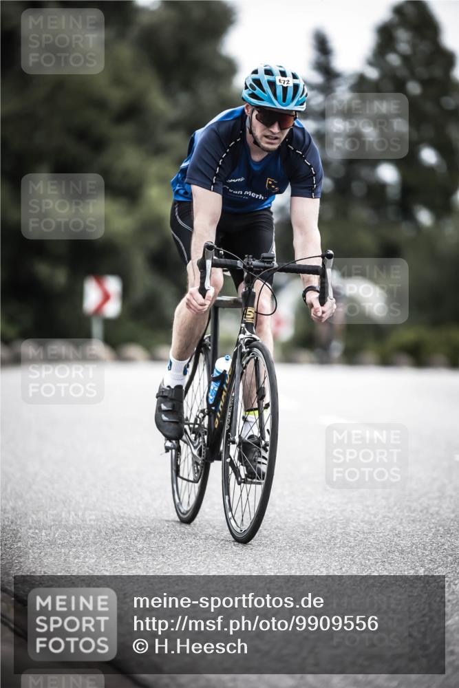 21.06.2026 - 29. Vierlanden-Triathlon H.Heesch http://msf.ph/oto/9909556 21.06.2026 11:54:41 Radfahren 667, 672, 766, 773 meine-sportfotos.de
